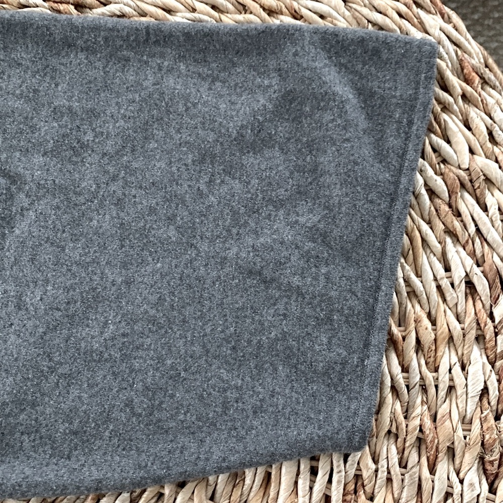 Banana Republic Calvina Cashmere Sweater - Picture 11 of 15